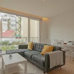 Bright 1 Bdr W/ Pool View By Lovelystay *