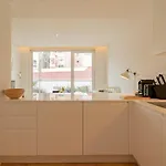 Apartamento Bright 1 Bdr W/ Pool View By Lovelystay