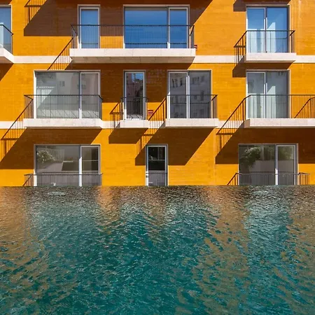 Bright 1 Bdr W/ Pool View By Lovelystay Lisbon